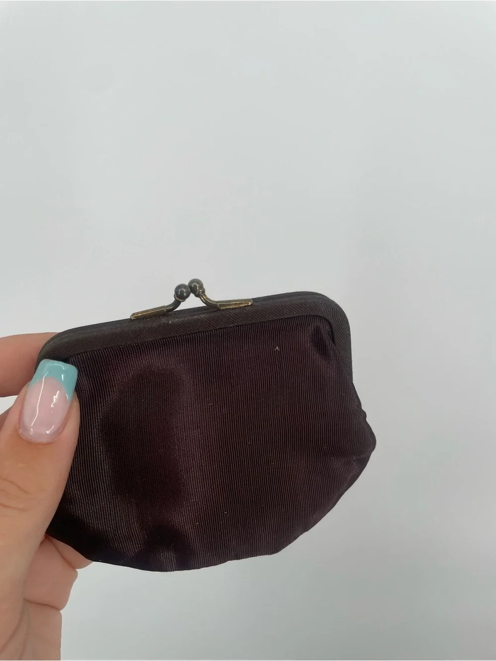 Vintage La Regale Double Chain Handle Brown Pintucked Evening Bag W Coin Purse